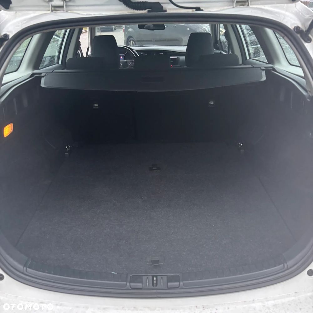 Toyota Auris Hybrid 135 Active - 8