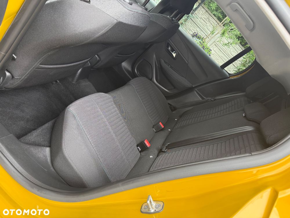 Peugeot 208 TURBO 100 Style - 18