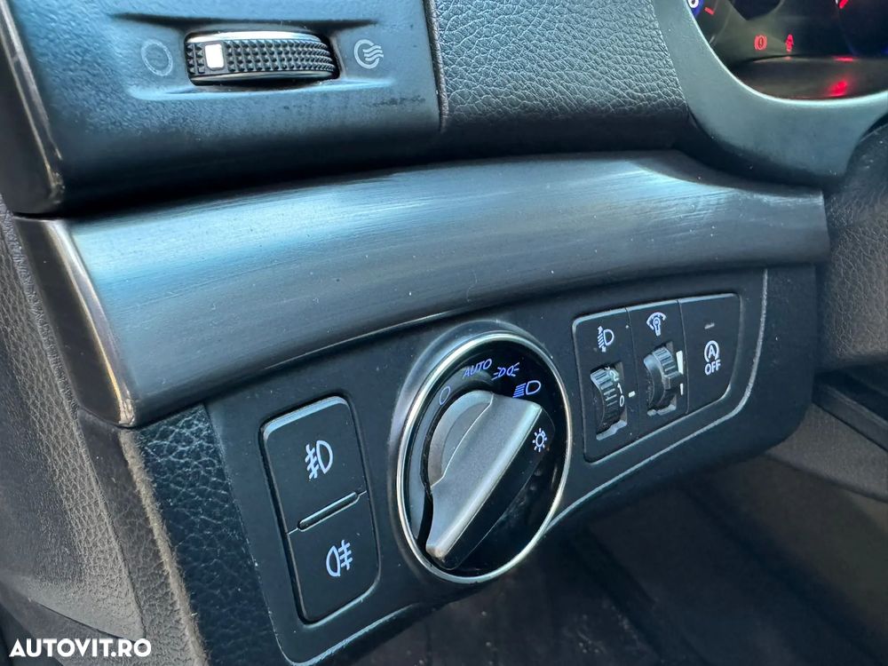 Hyundai i40 1.7 CRDI DPF Supreme - 9