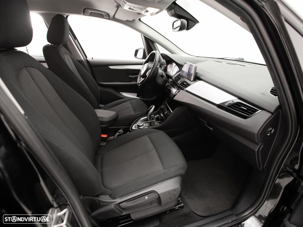 BMW 216 Active Tourer d Advantage Auto - 8