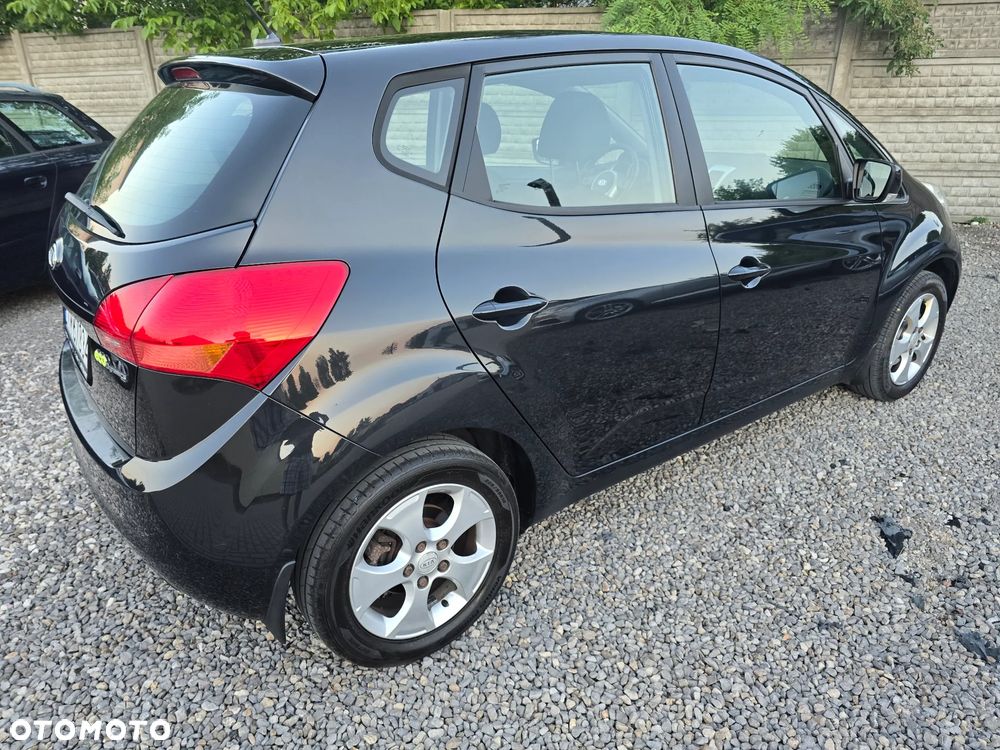 Kia Venga 1.4 CRDi 90 Attract - 9