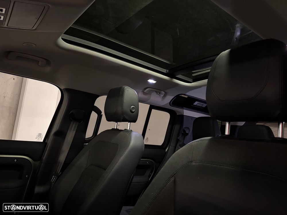 Land Rover Defender 2.0 D 110 AWD First Edition - 13