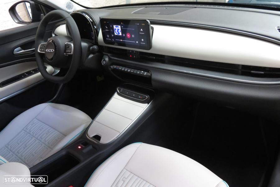 Fiat 600 1.2 Hybrid La Prima - 8