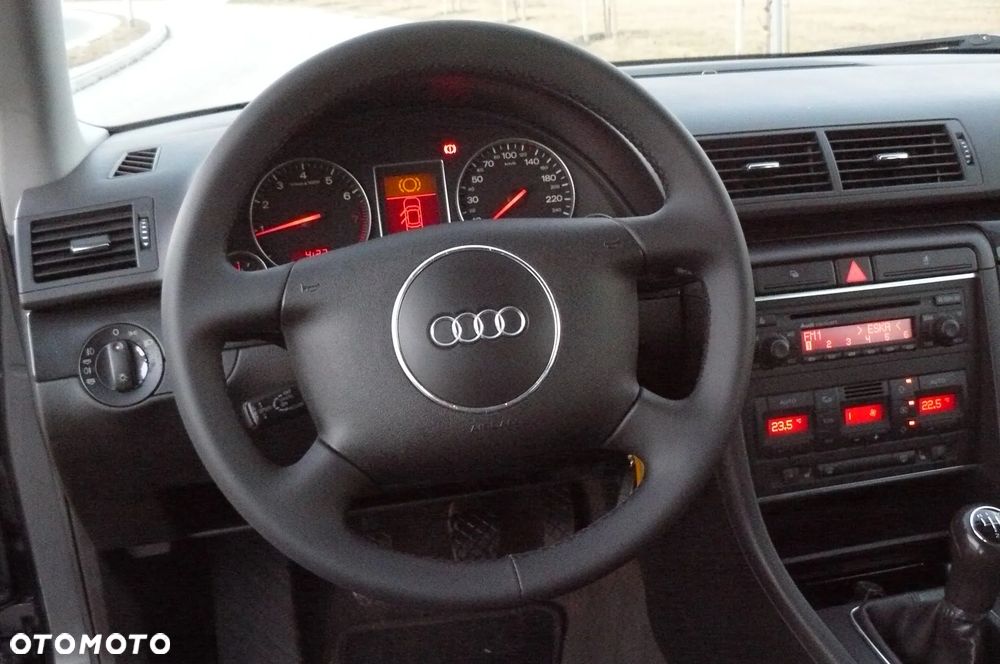 Audi A4 Avant - 21