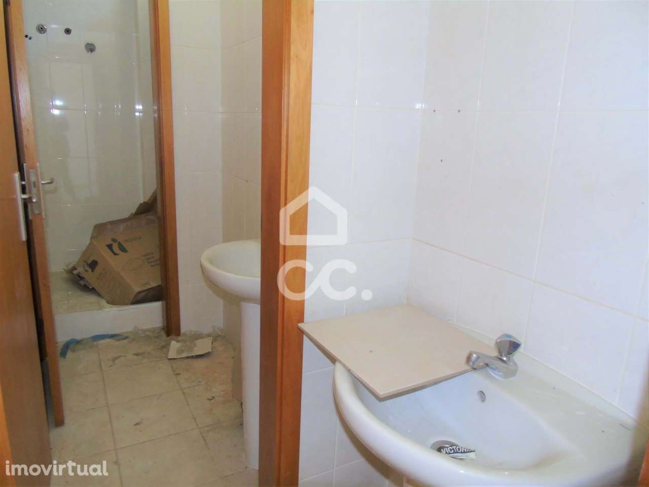 Loja em centro comercial - Arrenda-se Loja de 70m2 - Grande imagem: 5/7