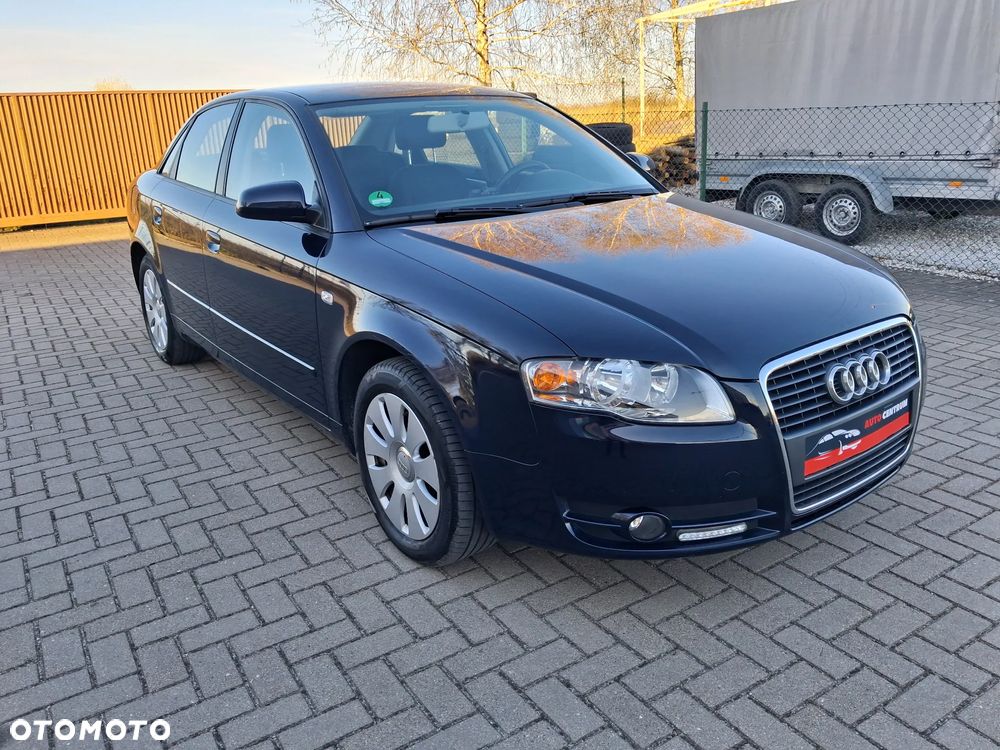 Audi A4 Limousine - 6