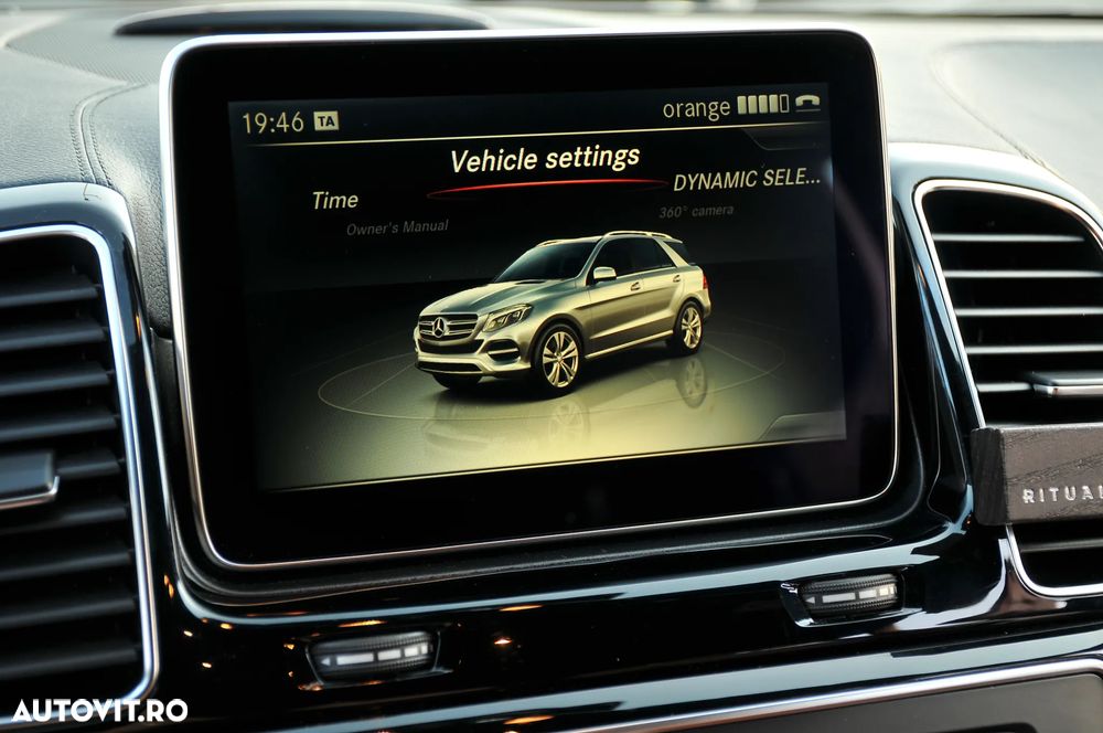 Mercedes-Benz GLE - 23