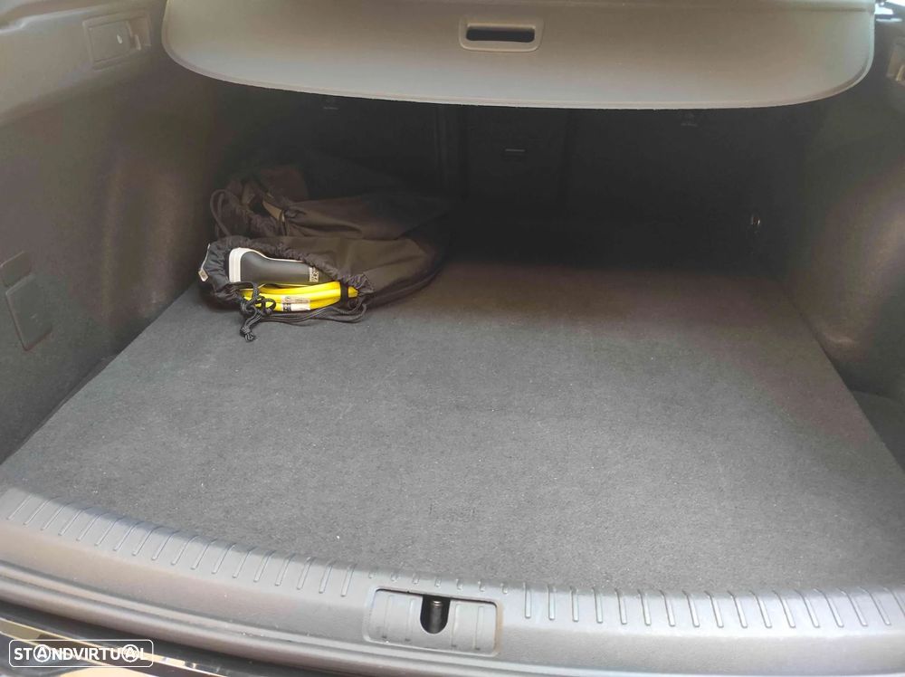 SEAT Leon ST 1.4 e-Hybrid FR DSG - 15