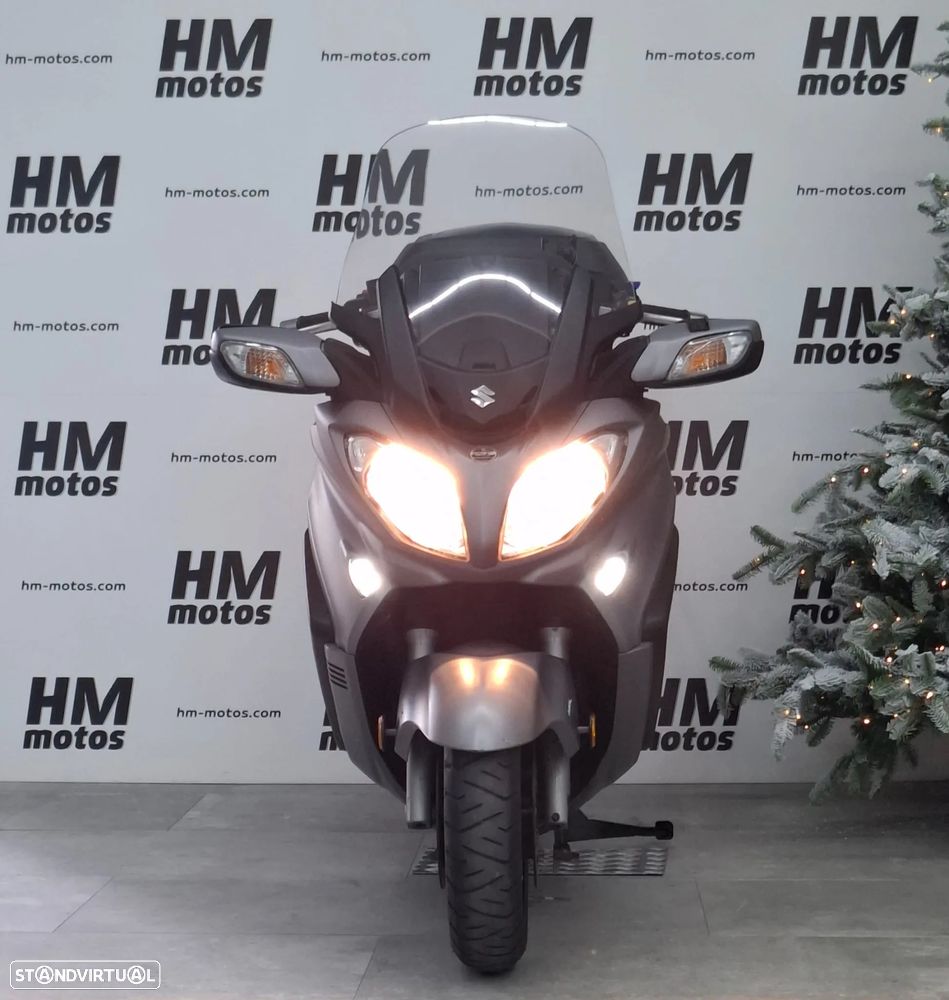 Suzuki Burgman 650 EXECUTIVE - 4