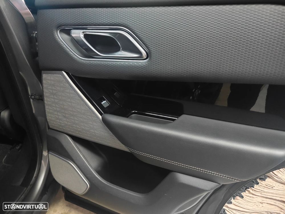 Land Rover Range Rover Velar 2.0 D R-Dynamic HSE - 25