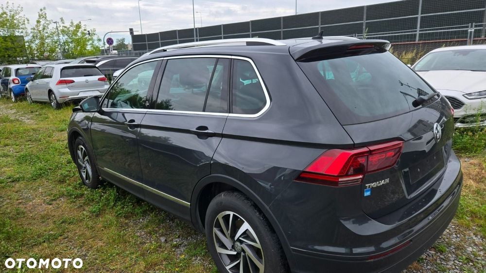 Volkswagen Tiguan - 3