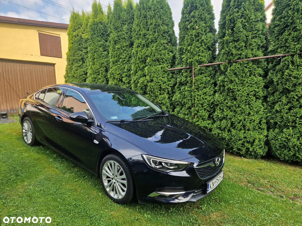 Opel Insignia 1.5 T Enjoy S&S Eco - 17