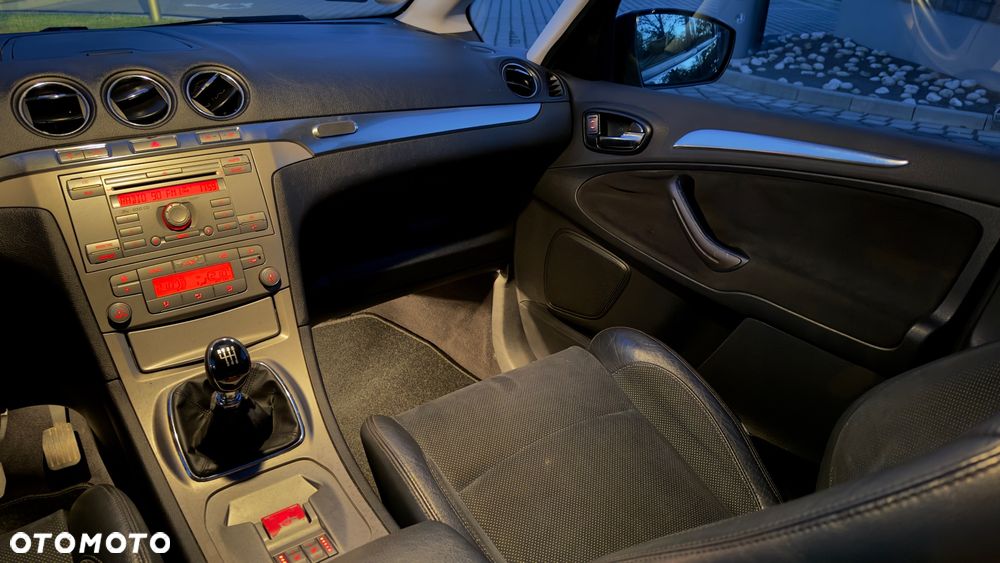 Ford S-Max - 6