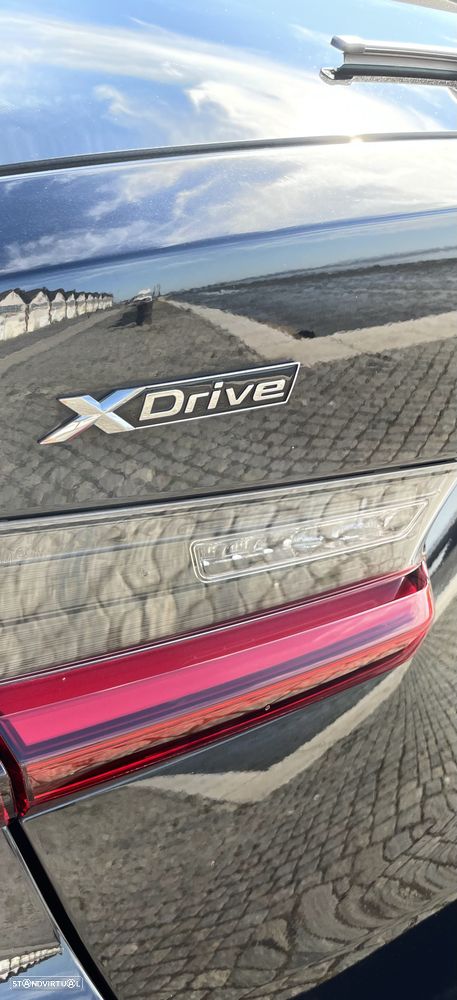 BMW 330 e Pack M Auto - 5
