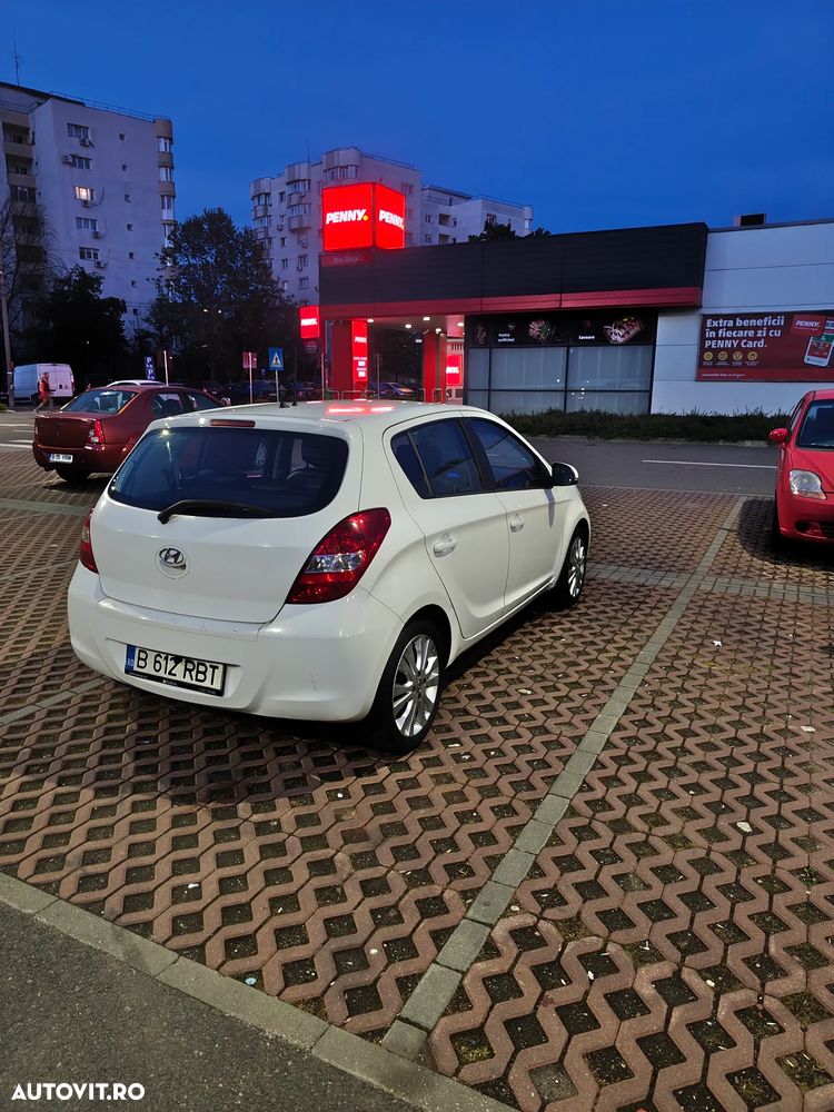 Hyundai i20 - 2