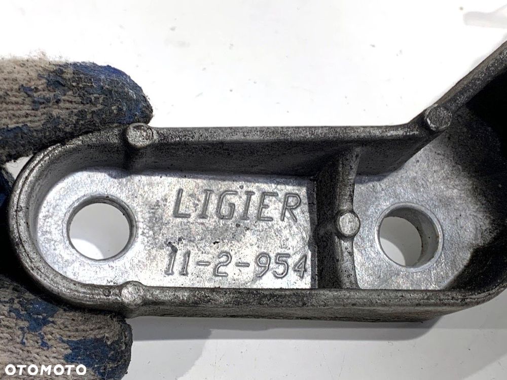 ŁAPA SILNIKA  LIGIER XTOO (LXT) 2005 - 2012 0.5 4 kW [5 KM] olej napędowy 2005 - 2012 11-2-954 - 4