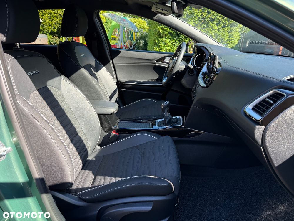 Kia Ceed 1.5 T-GDI OPF GT Line - 12