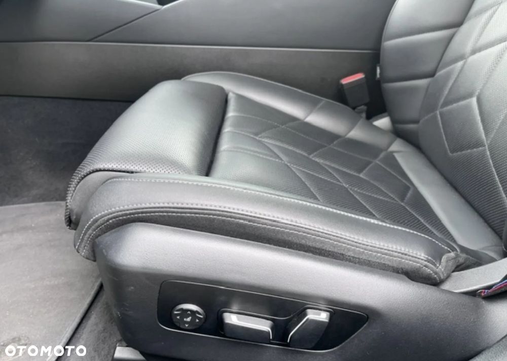 BMW Seria 5 520i M Sport Edition - 13