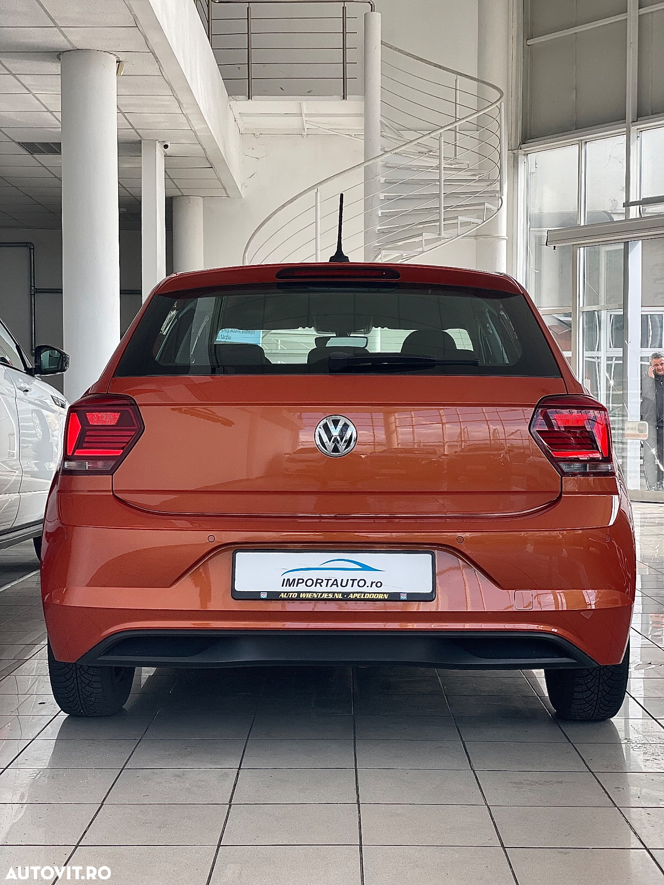 Volkswagen Polo 1.0 TSI DSG Comfortline - 9