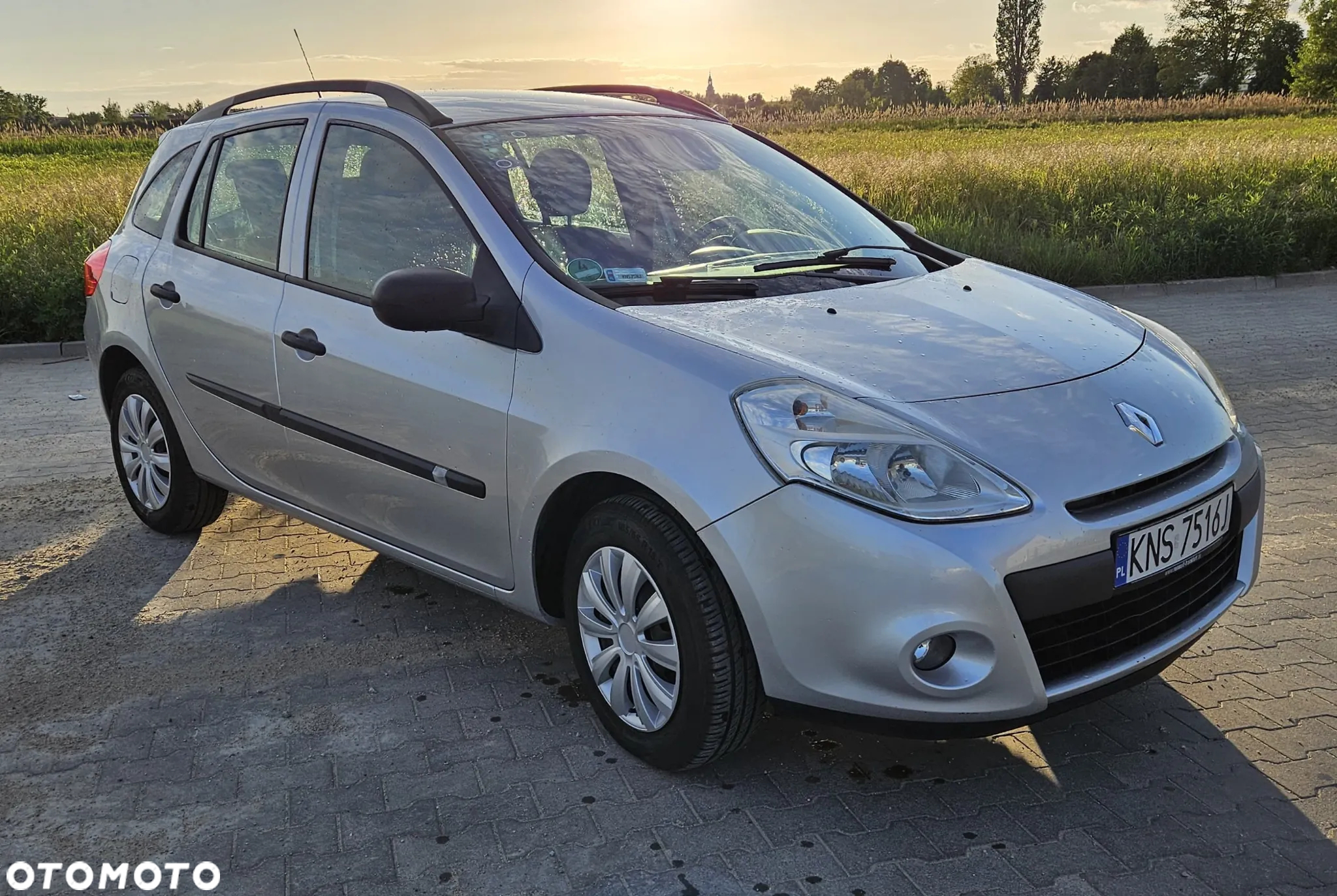 Renault Clio - 2