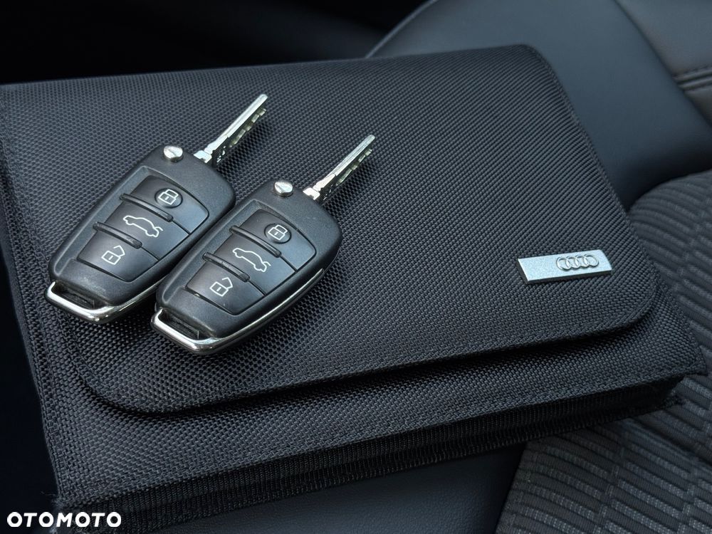 Audi A3 Sportback 1.4 TFSI cylinder on demand ultra Ambiente - 11