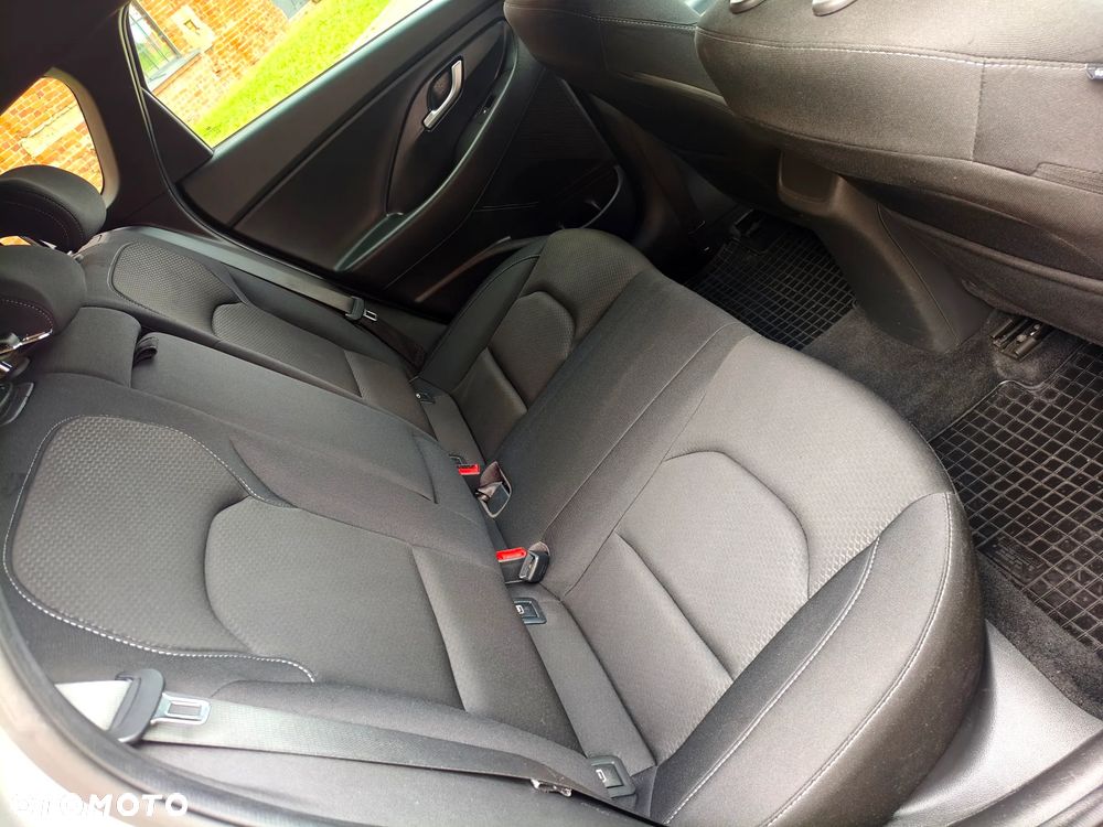 Hyundai i30 1.6 D Comfort - 15