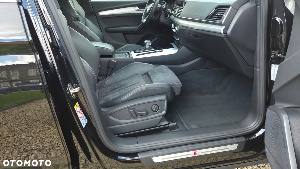 Audi Q5 55 TFSIe quattro S tronic S line - 16