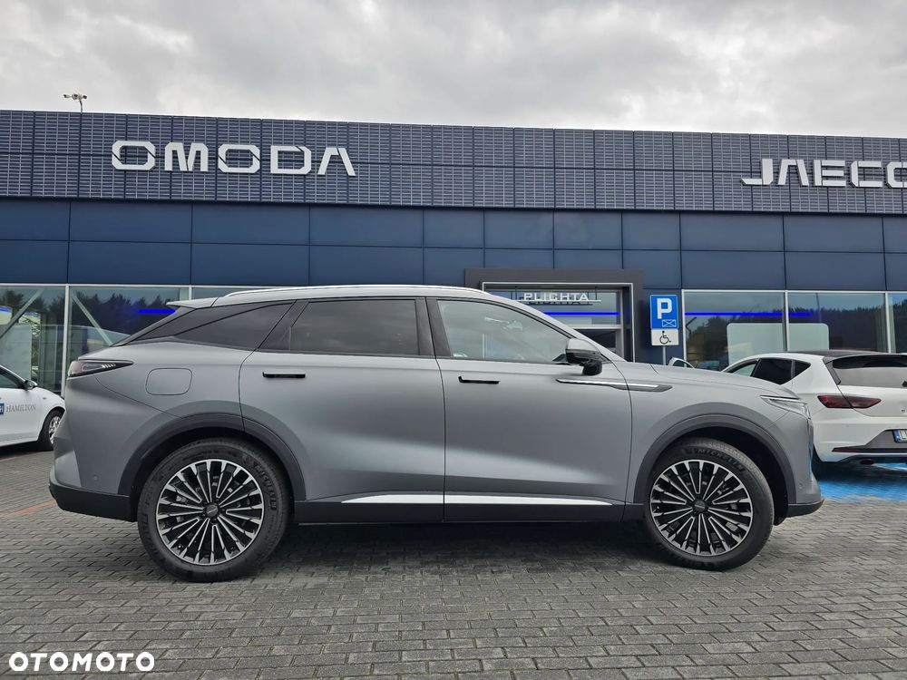 Omoda 9 1.5 Super Hybrid Exclusive AWD - 13