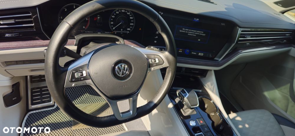 Volkswagen Touareg 4.0 V8 TDI SCR 4Mot R-Line - 25