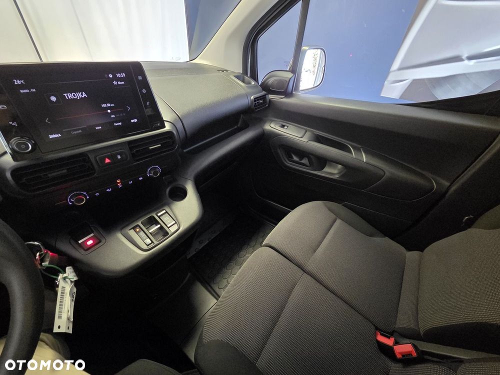 Opel Combo - 11