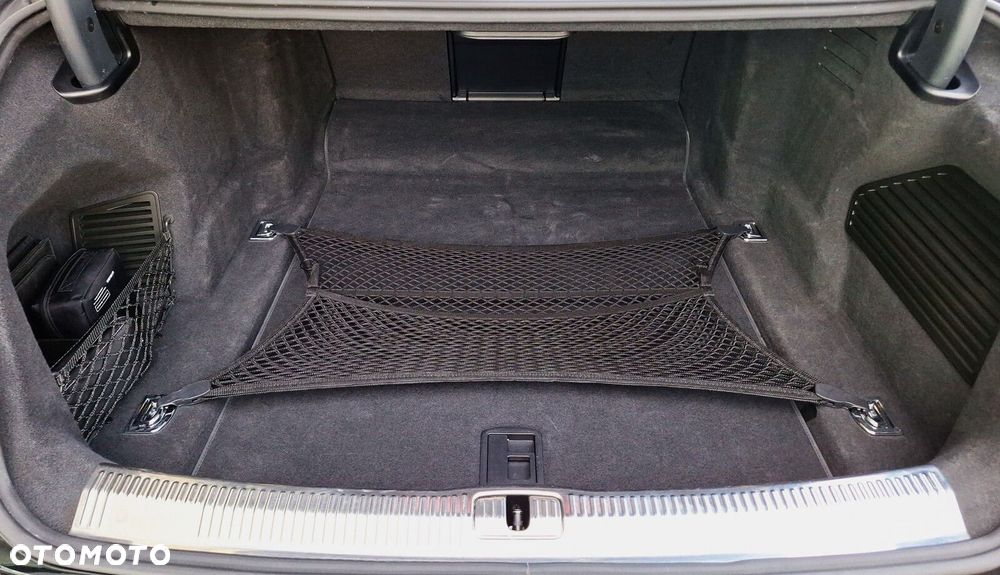 Audi A8 L 55 TFSI mHEV Quattro Tiptr - 23