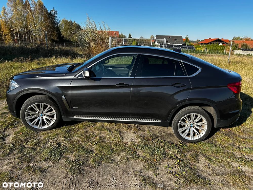 BMW X6 xDrive40d - 17