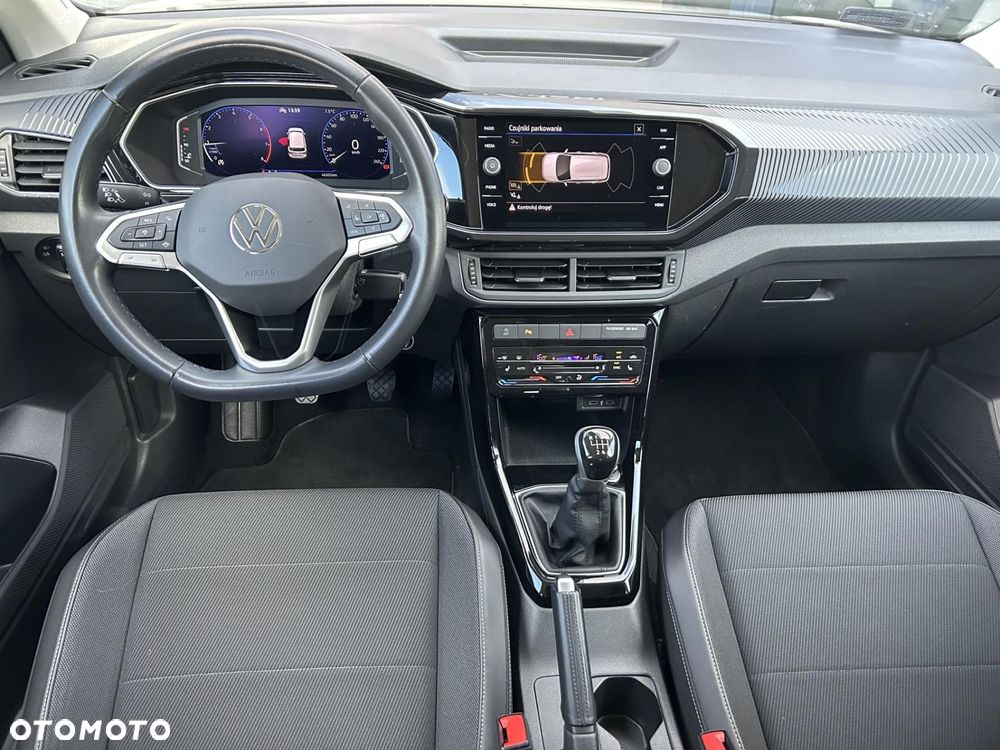Volkswagen T-Cross - 15