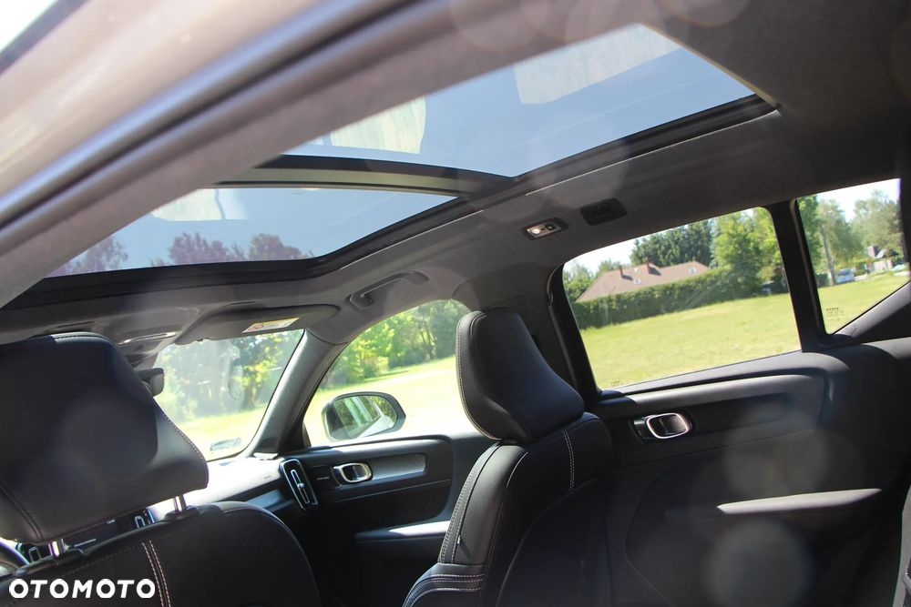 Volvo XC 40 T5 AWD R-Design - 19