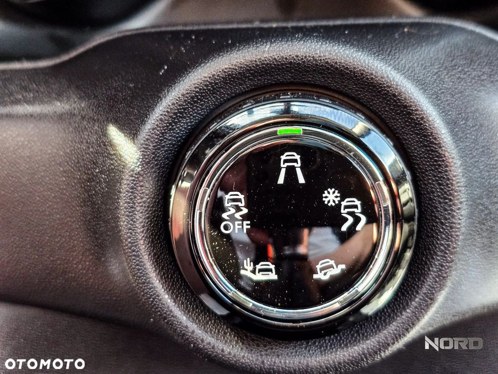 Citroën C4 Cactus Pure Tech 110 Stop&Start Rip Curl - 17