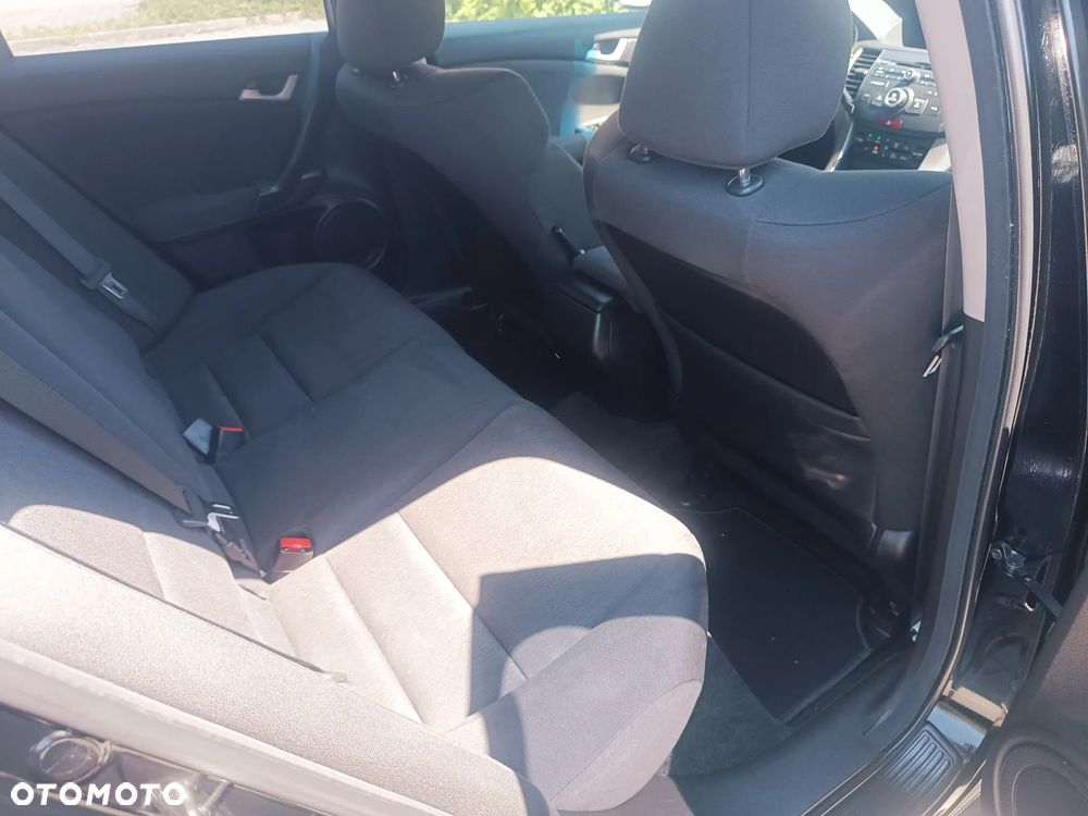 Honda Accord 2.0 Elegance Advantage - 16