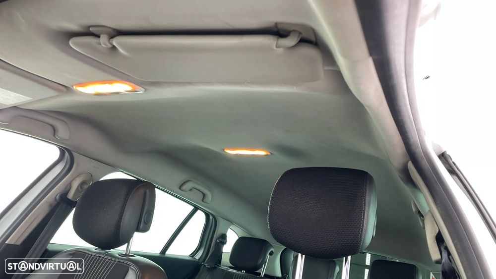 Renault Mégane Sport Tourer 1.5 dCi Dynamique S - 18