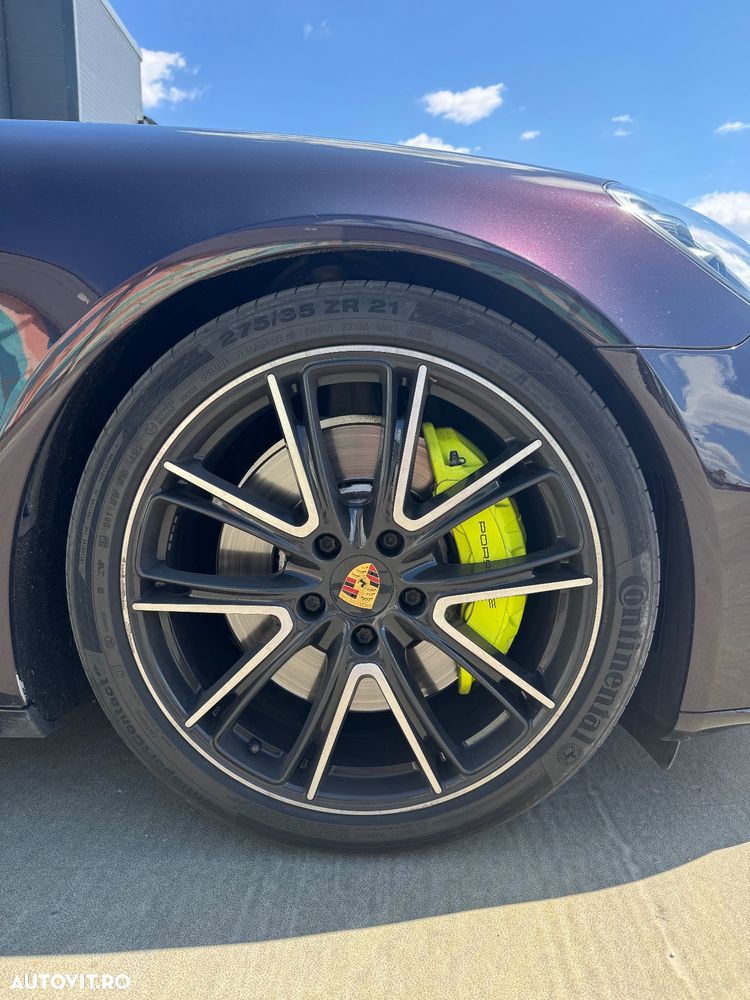 Porsche Panamera - 24