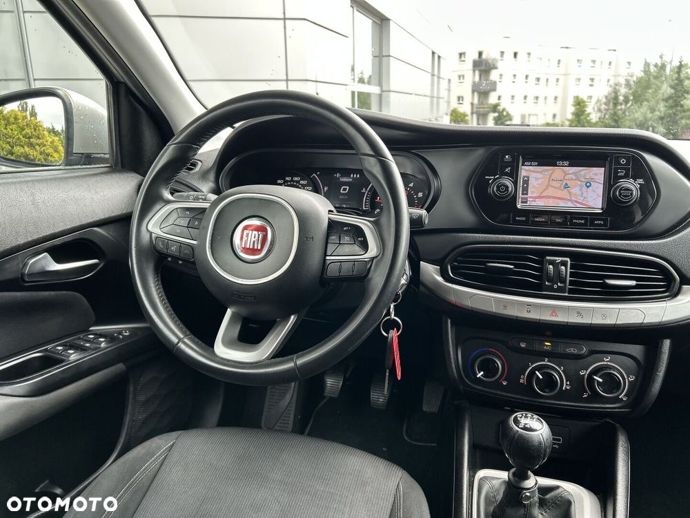 Fiat Tipo 1.4 T-Jet 16v Easy - 13