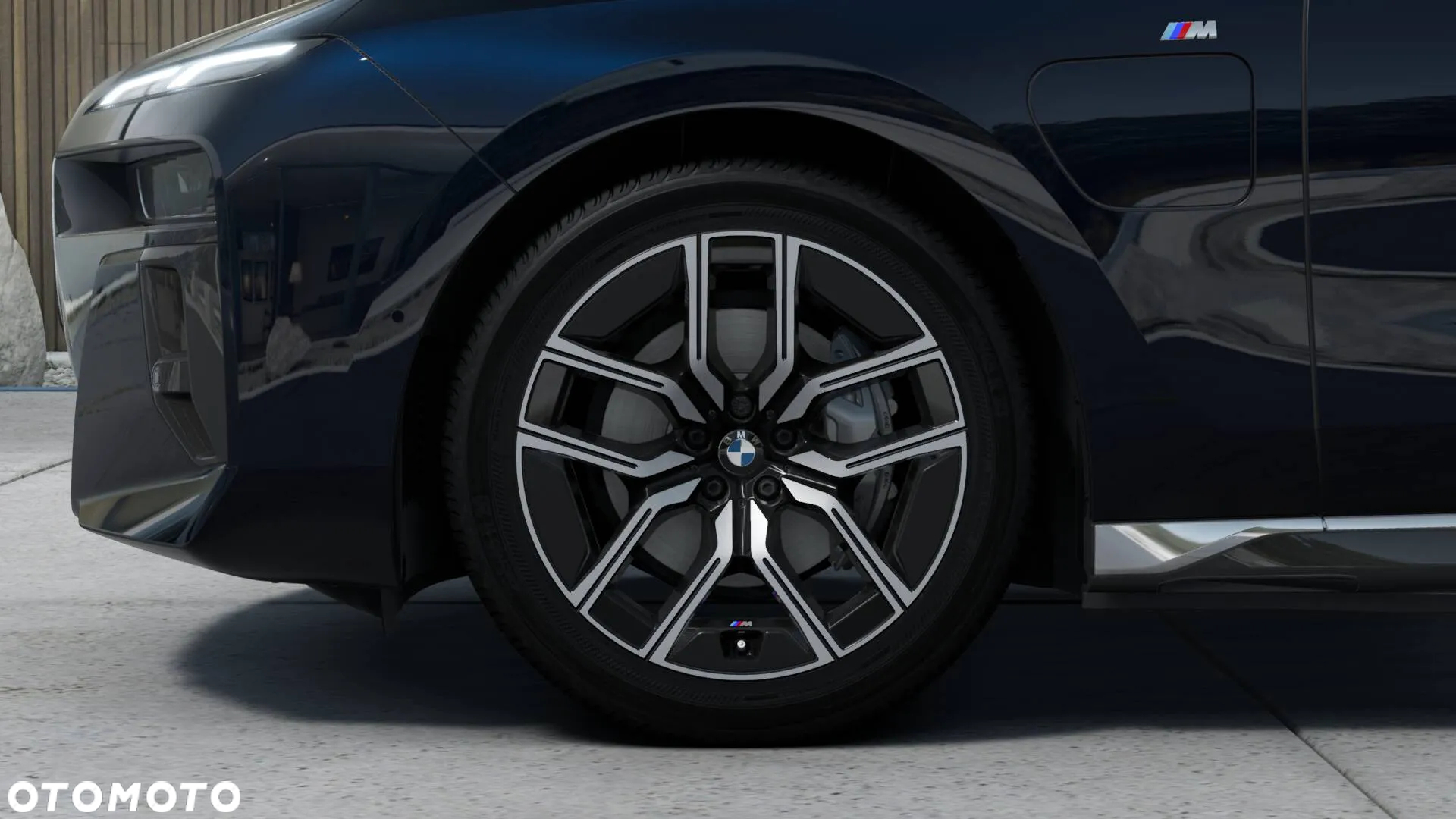 BMW Seria 7 750e PHEV xDrive M Sport sport - 2