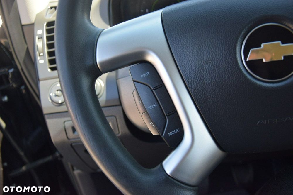 Chevrolet Captiva - 37