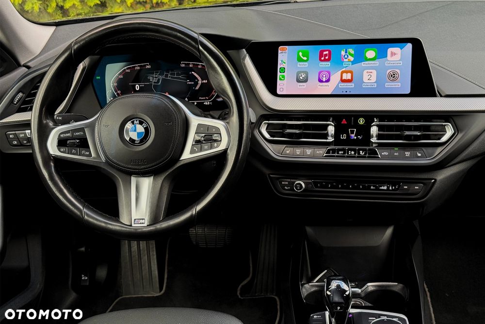 BMW Seria 2 218i Sport Line - 25