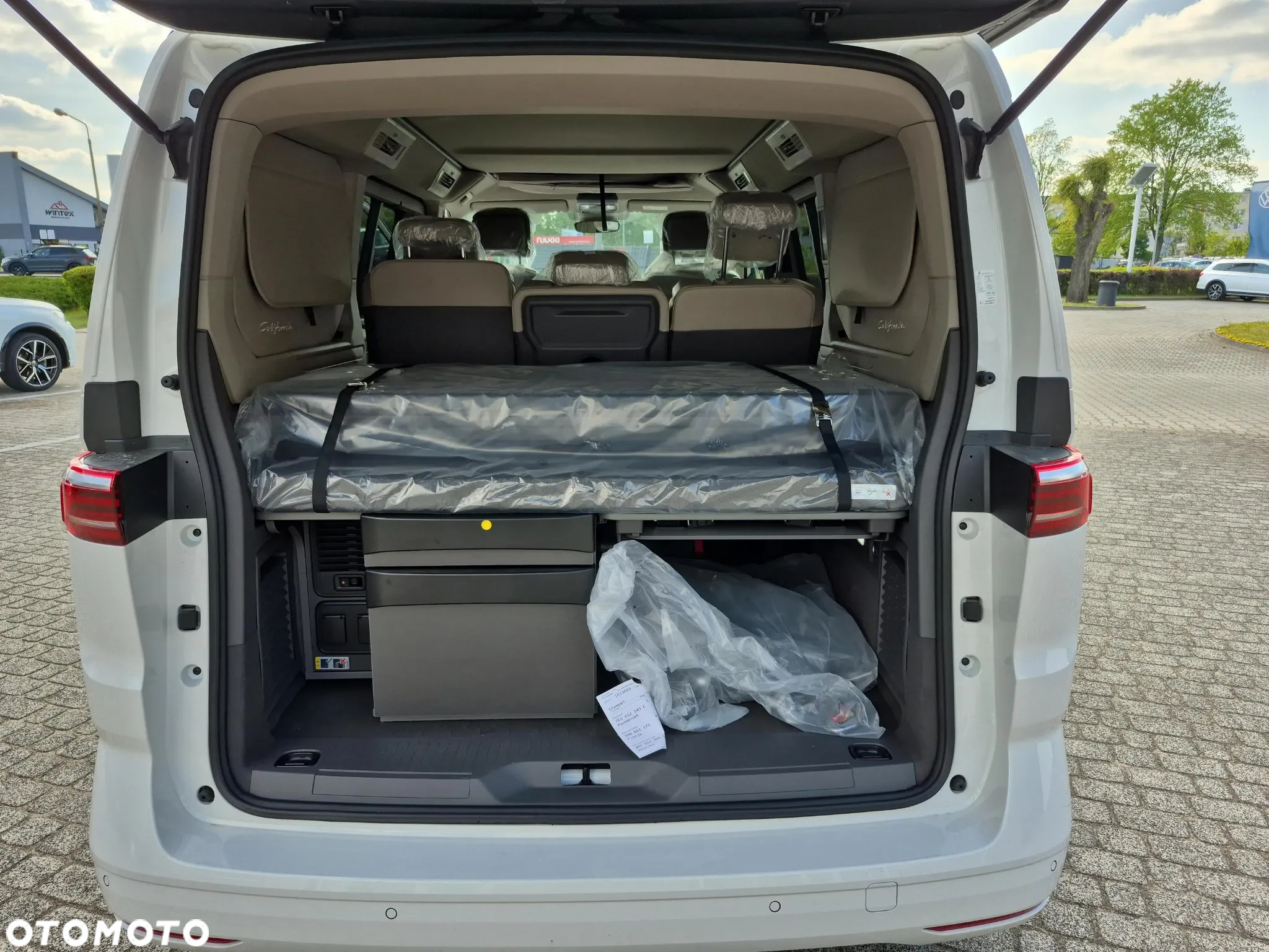 Volkswagen California - 19