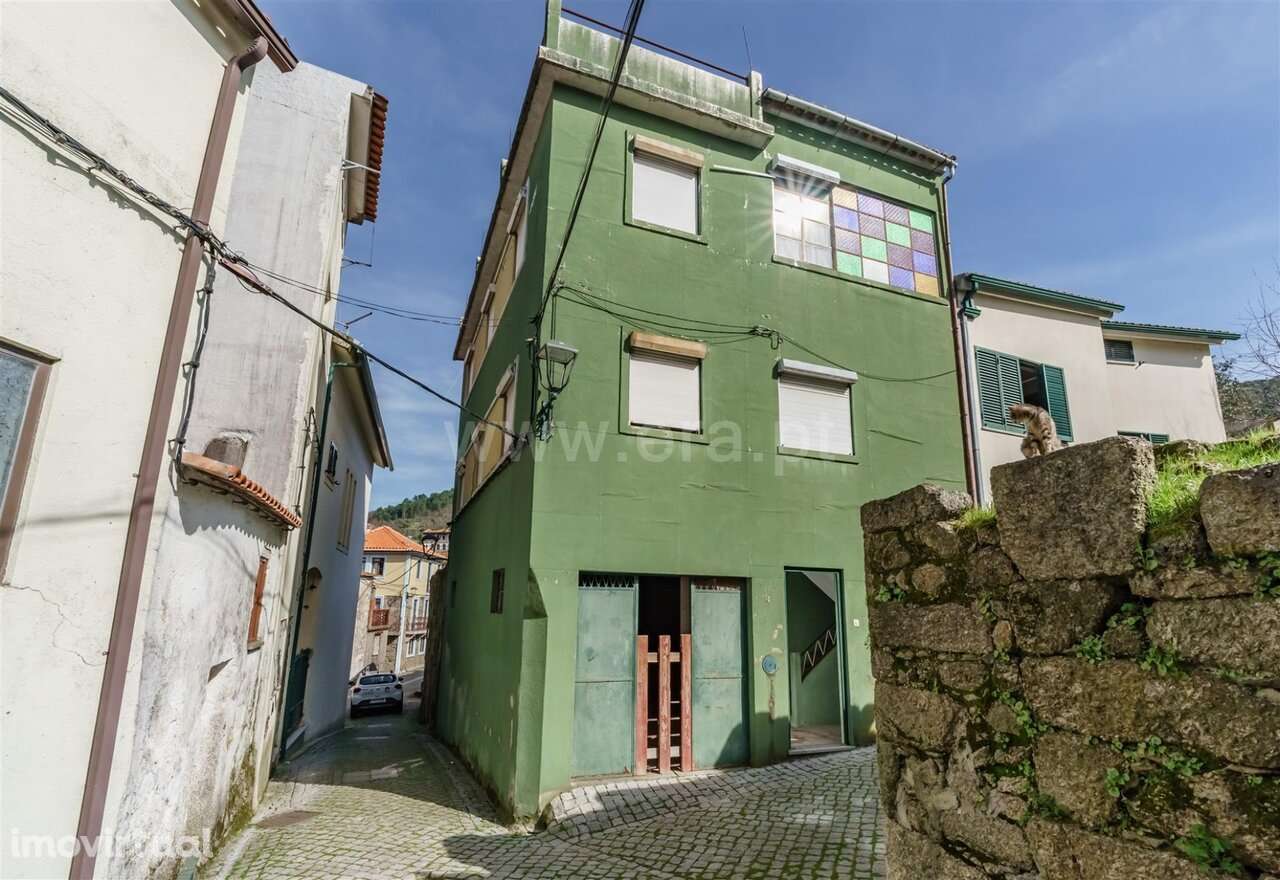 Moradia T5 / Seia, São Romão - Grande imagem: 3/20