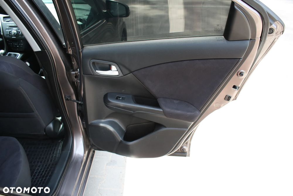 Honda Civic 1.8 Sport - 15