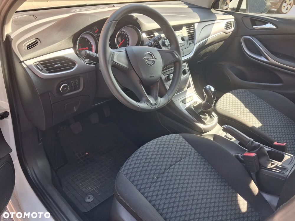 Opel Astra 1.0 T Dynamic S&S - 10