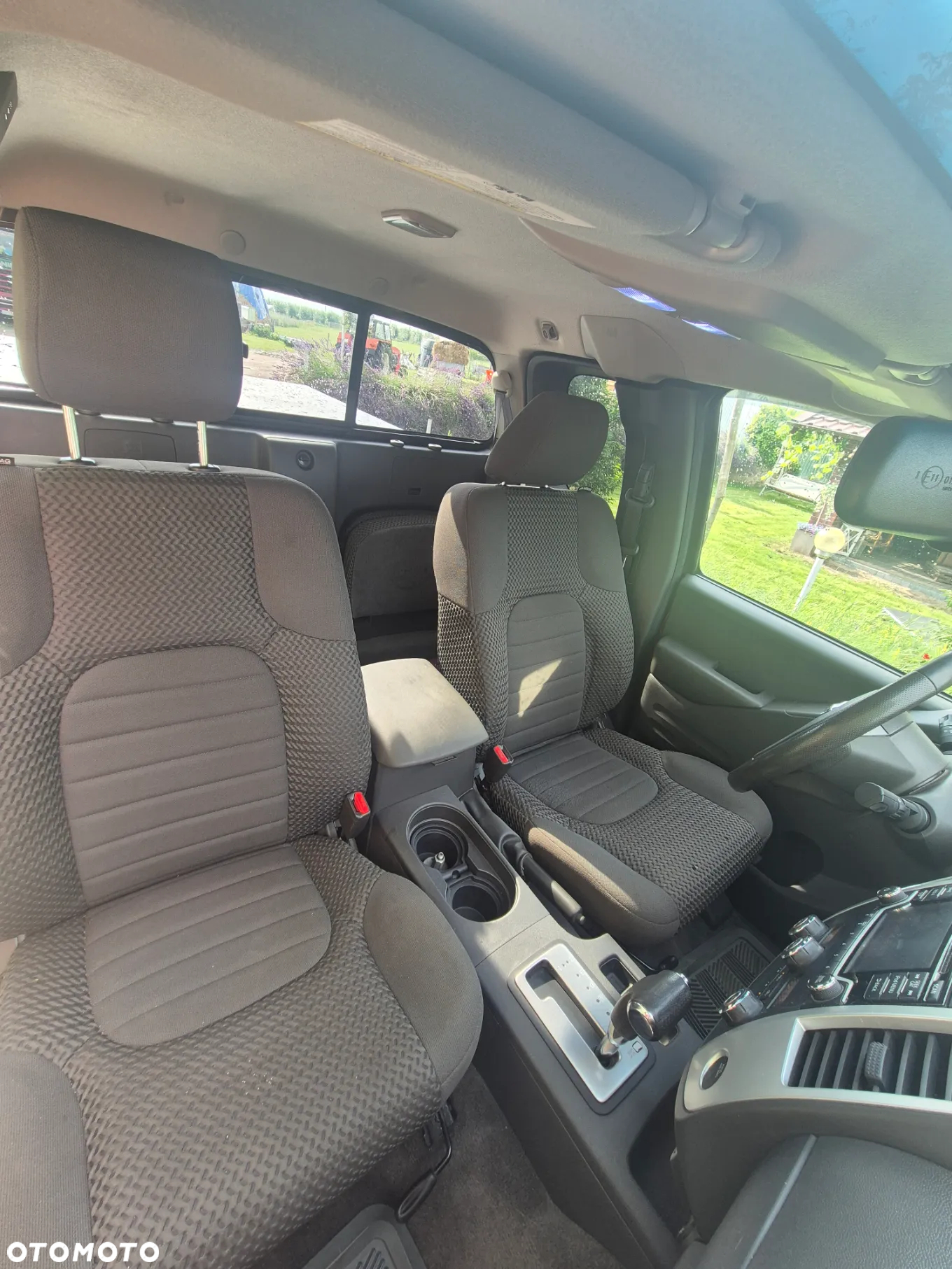Nissan Frontier - 5