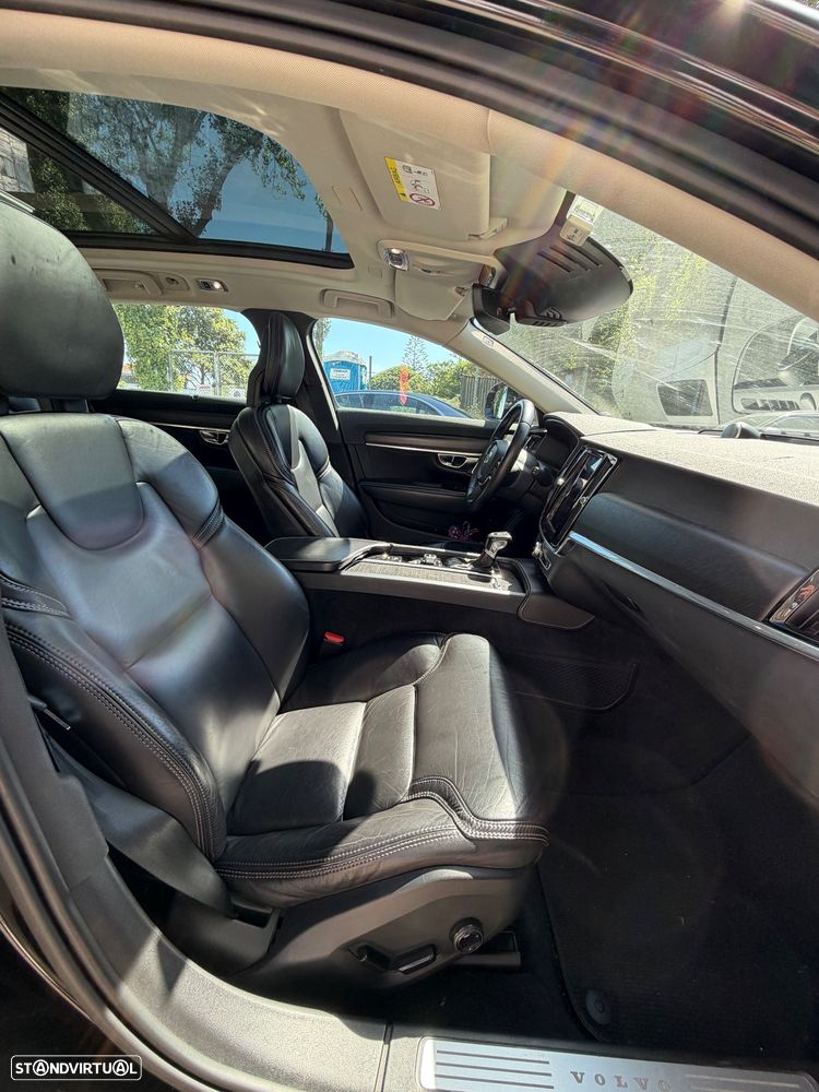 Volvo V90 Cross Country - 12