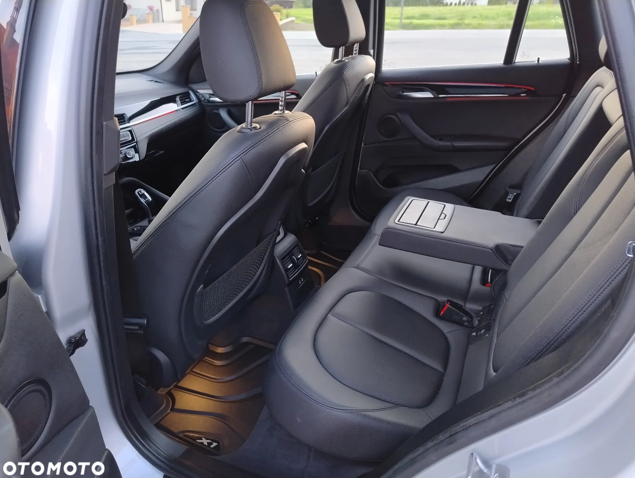 BMW X1 xDrive25i xLine - 23