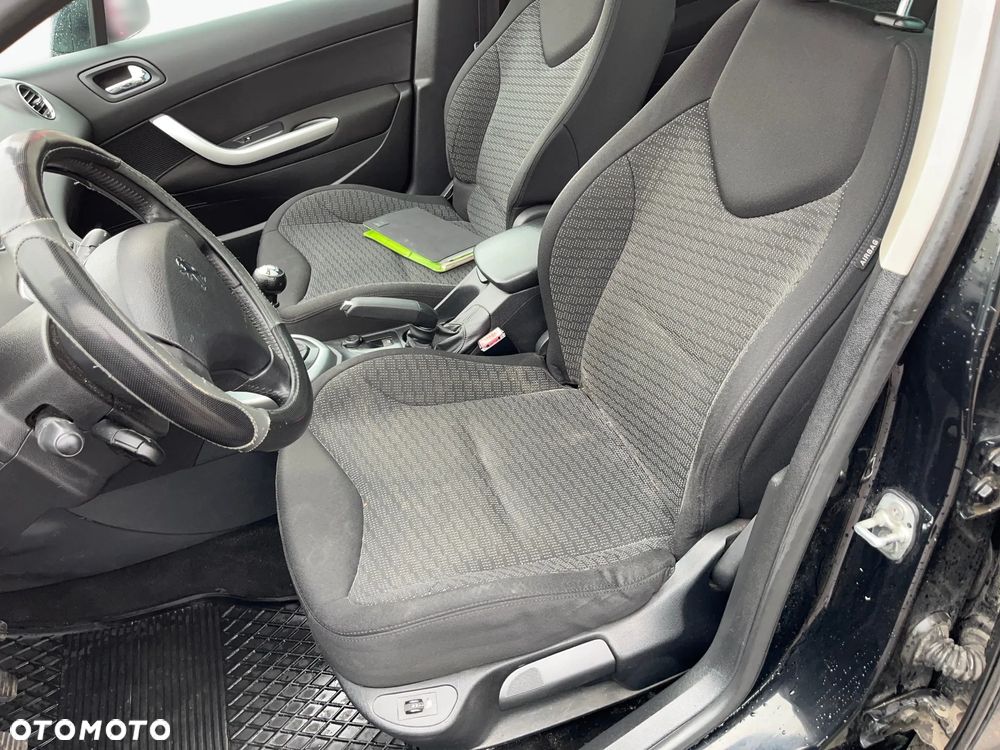 Peugeot 308 2.0 HDi Premium - 10